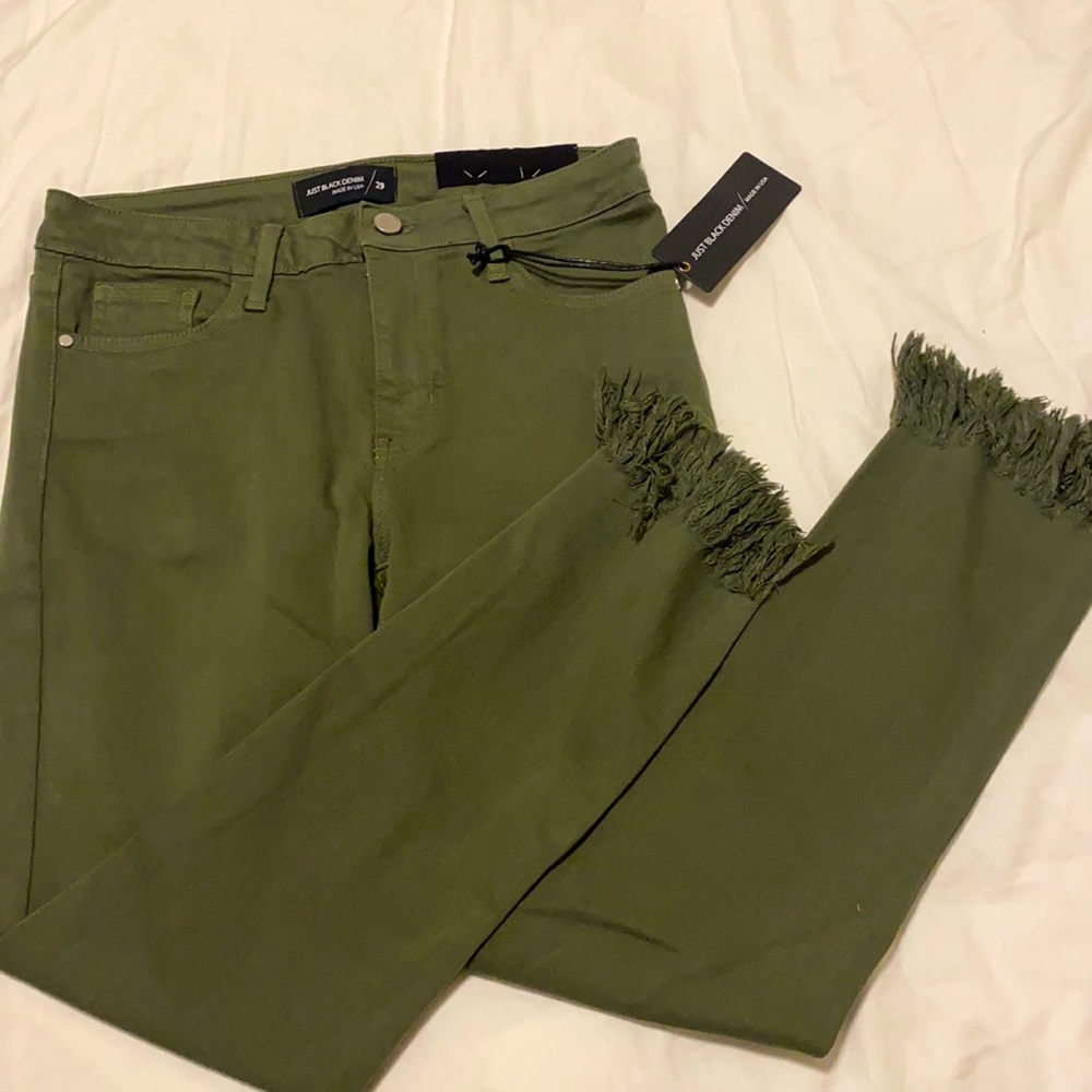 Just Black Denim size 29. New with Tags